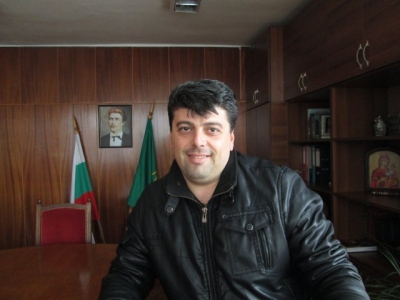 thumb_manomanov